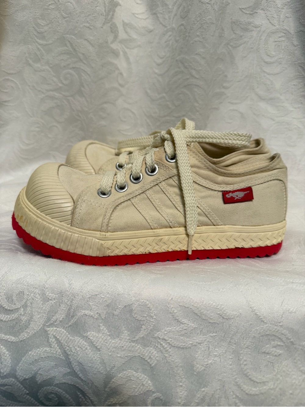 Bubble Toe Rocket Dog Sneakers
